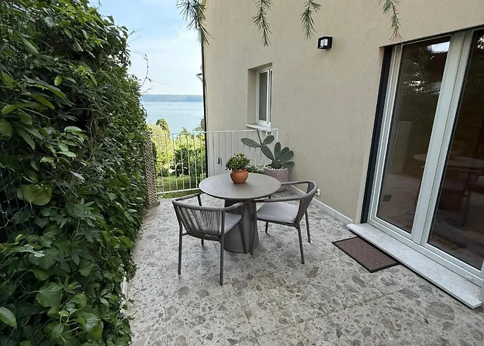 Pinia アパート ポルトローシュ