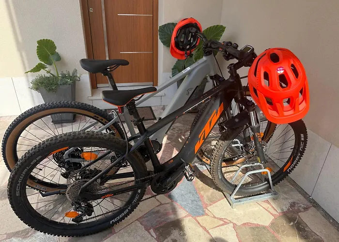 Pinia アパート ポルトローシュ